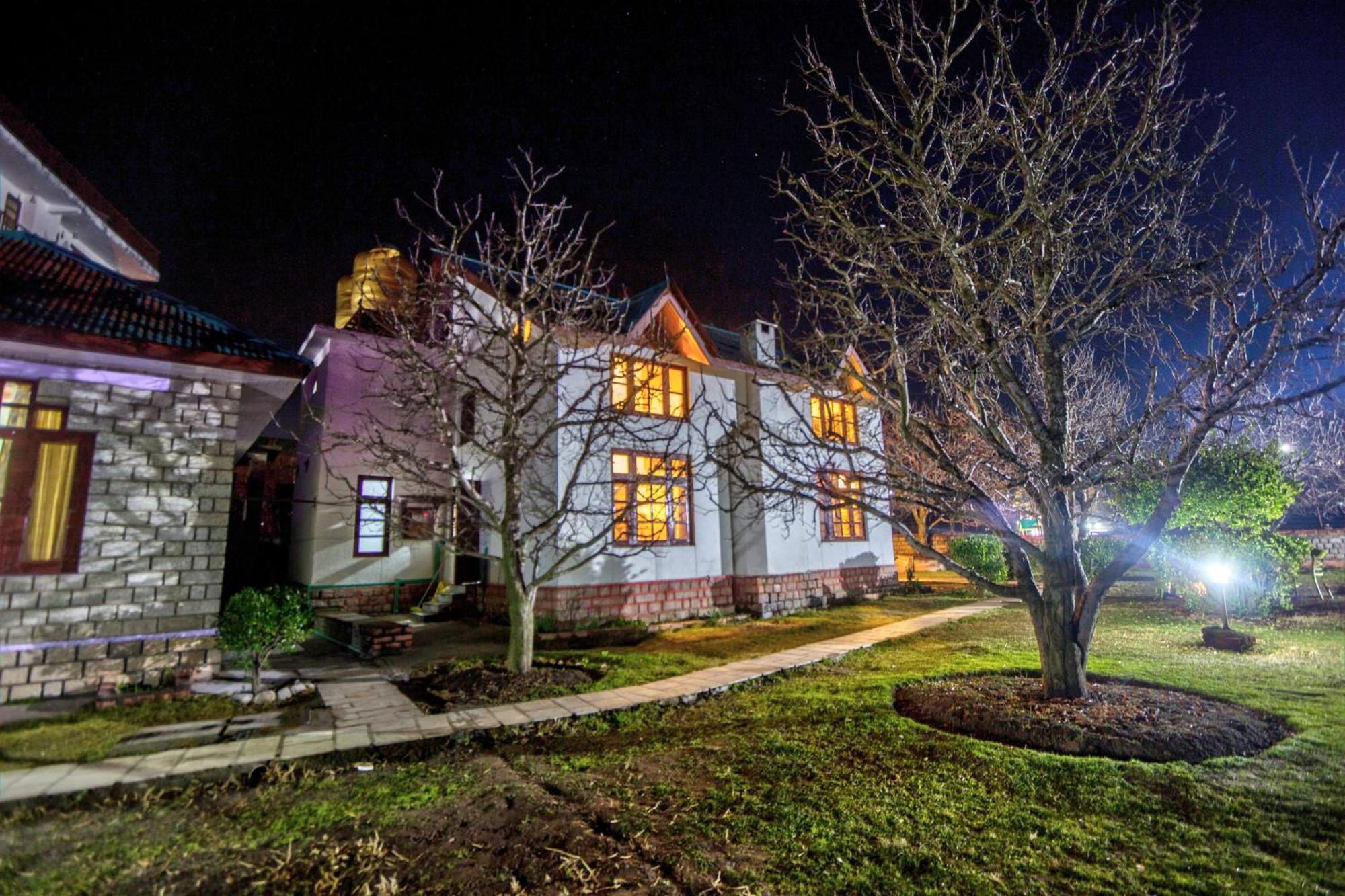 Vila Nature House Manāli Exteriér fotografie
